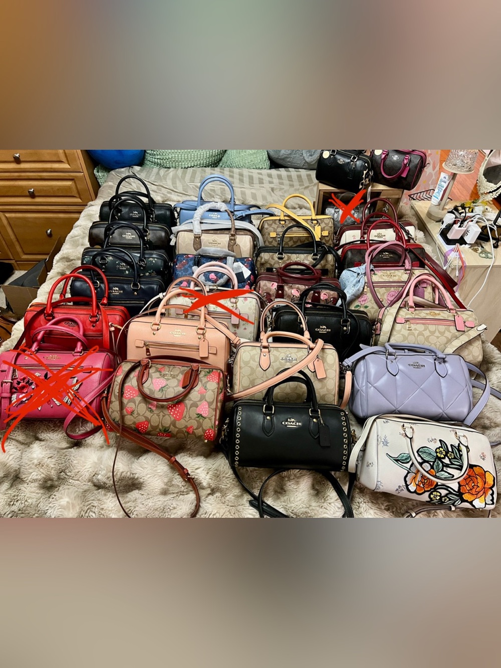 Assorted Coach Rowan bags. Inquire about pricing - Bulk Deals! READ DESCRIPTION!